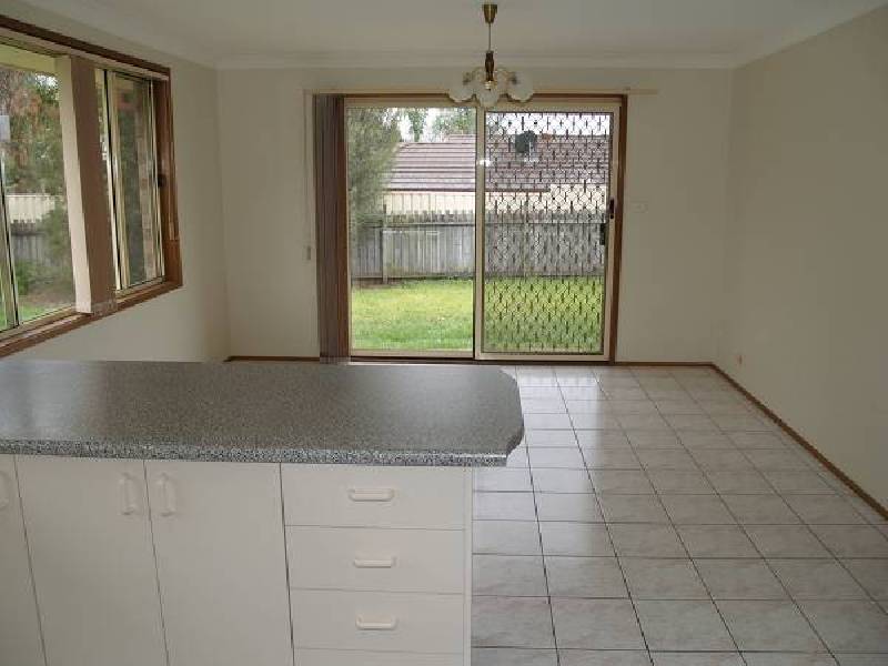 7 Womra Crescent, Glenmore Park NSW 2745