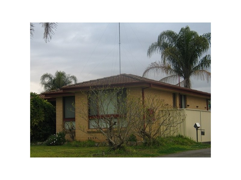 32 GADARA DRIVE, South Penrith NSW 2750