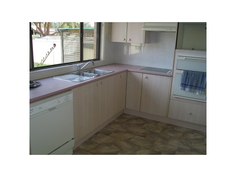 32 GADARA DRIVE, South Penrith NSW 2750