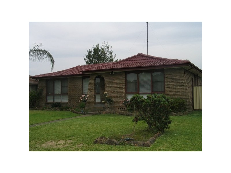 11 GADARA DRIVE, South Penrith NSW 2750