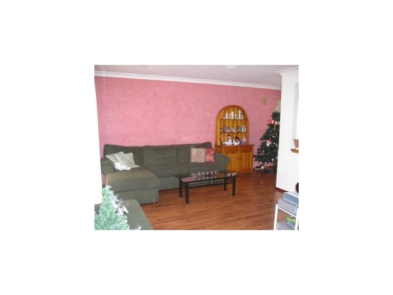 6 SARDAM AVENUE, Cranebrook NSW 2749