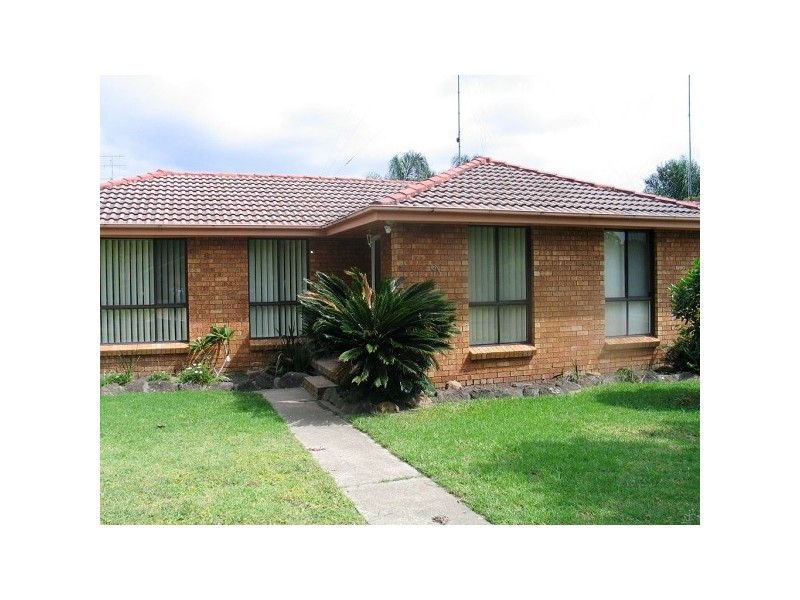 9 Farmview Drive, Cranebrook NSW 2749