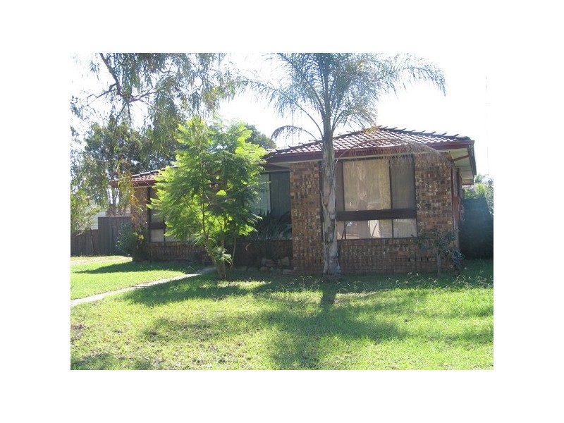 13 Cameron Street, Jamisontown NSW 2750