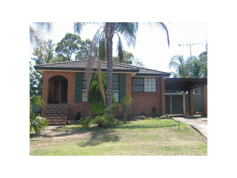 40 Farmview Drive, Cranebrook NSW 2749