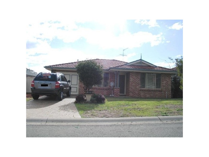 4 Jirang Place, Glenmore Park NSW 2745