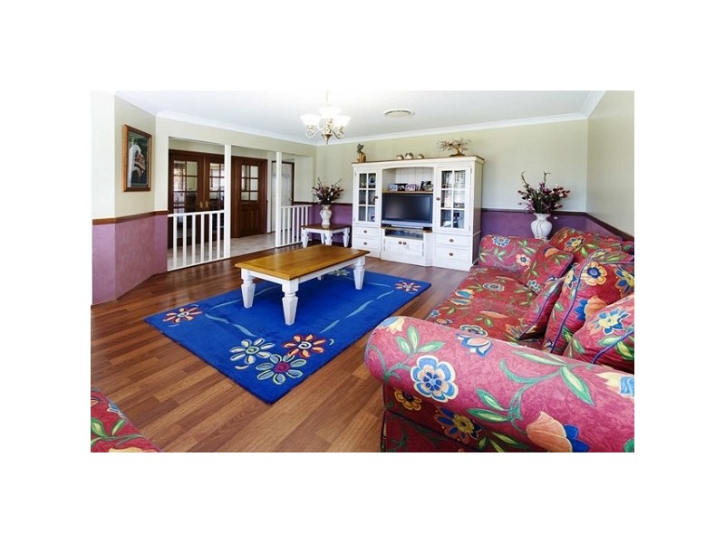 35 Floribunda Avenue, Glenmore Park NSW 2745