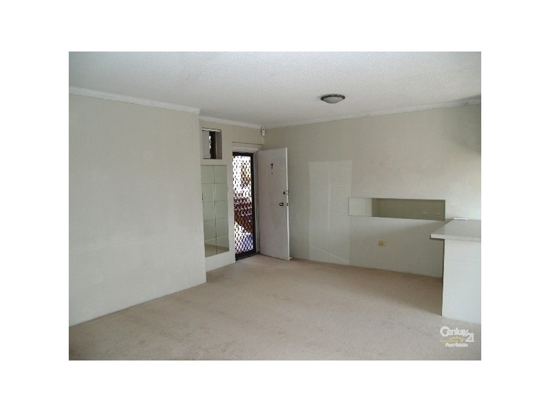 7/15  First Street, Kingswood NSW 2747