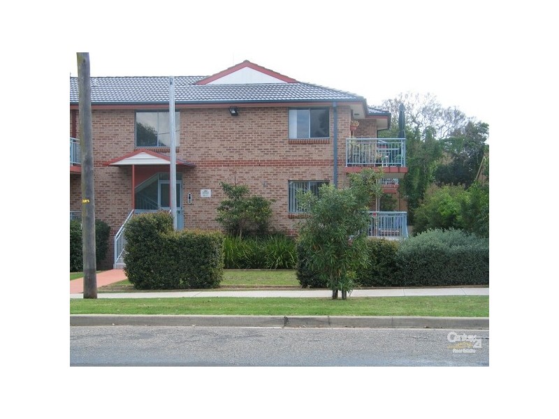 2/49 King Street, Penrith NSW 2750