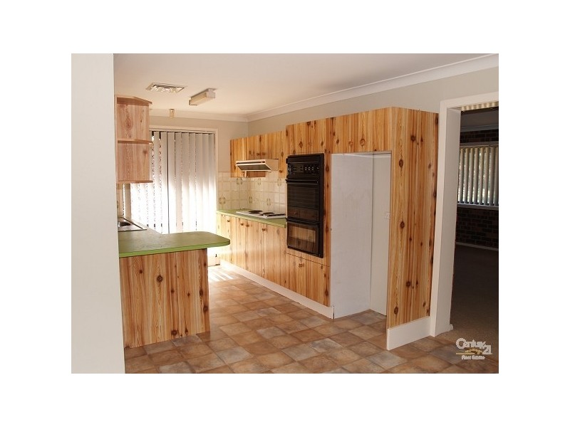 32 Strathdon Road, Emu Heights NSW 2750
