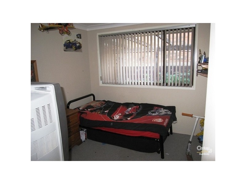 21 Waterfall  Crescent, Cranebrook NSW 2749