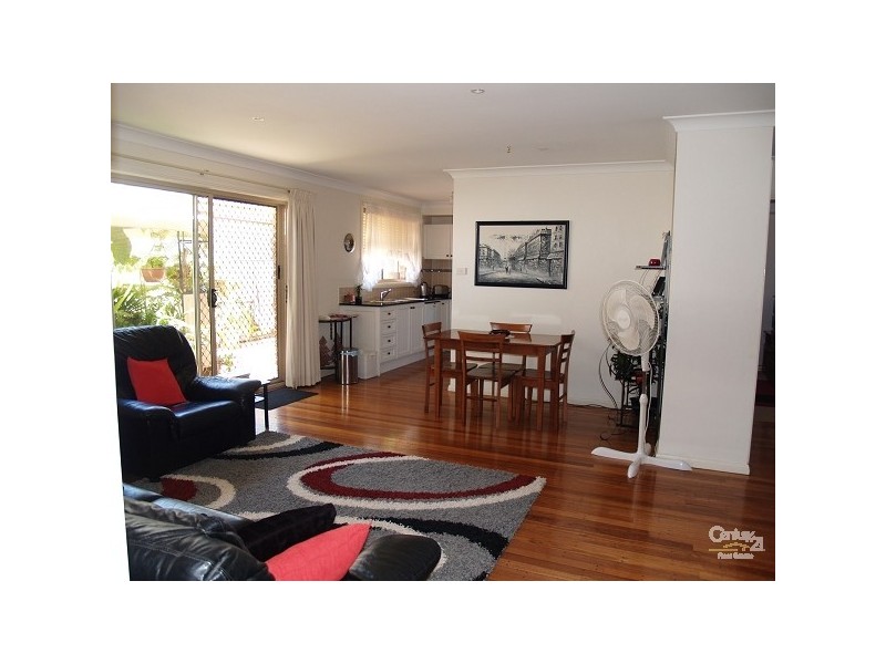 2/74 Evan Street, Penrith NSW 2750