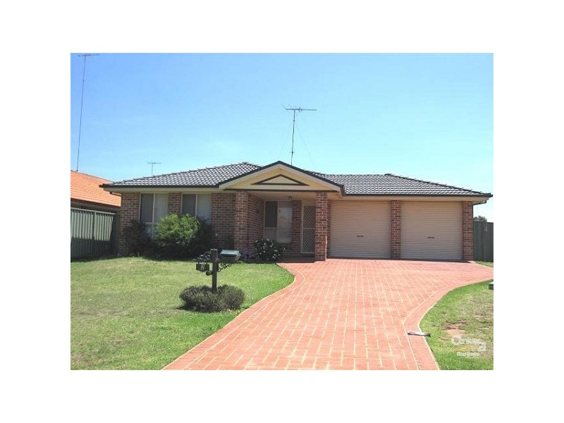 2 Woburn Place, Glenmore Park NSW 2745
