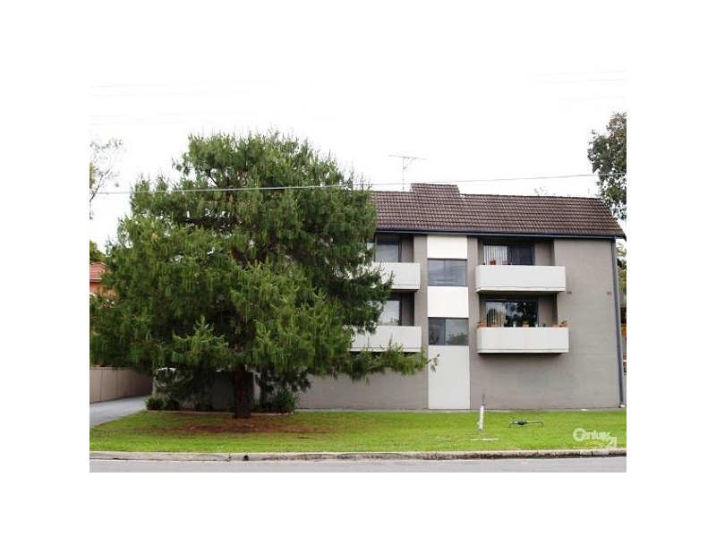 2/5 Preston Street, Penrith NSW 2750