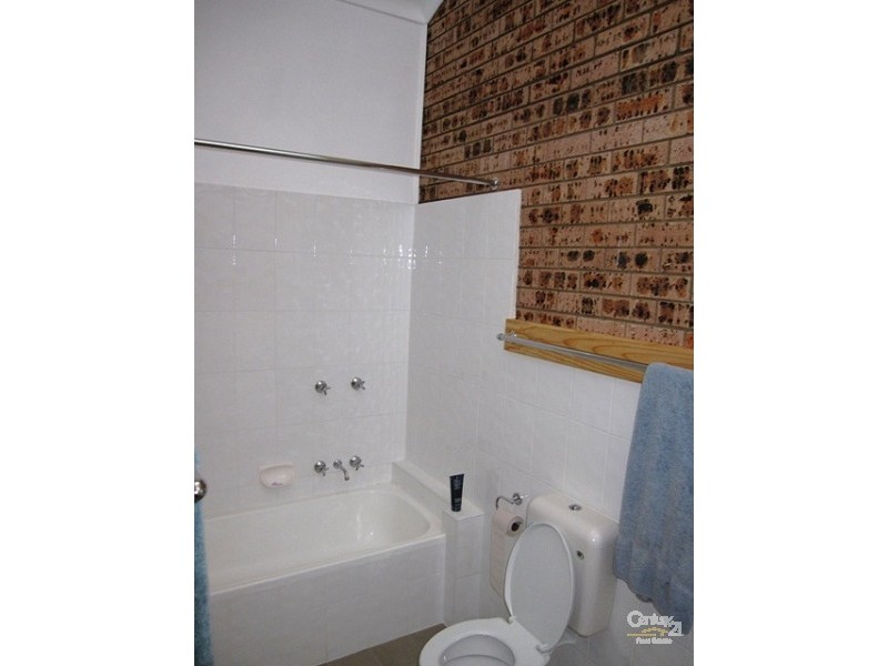 2/330-334 Jamison Road, Penrith NSW 2750