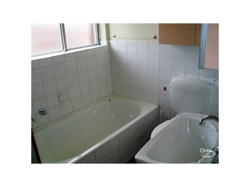 21/9-11 Santley Crescent, Kingswood NSW 2747