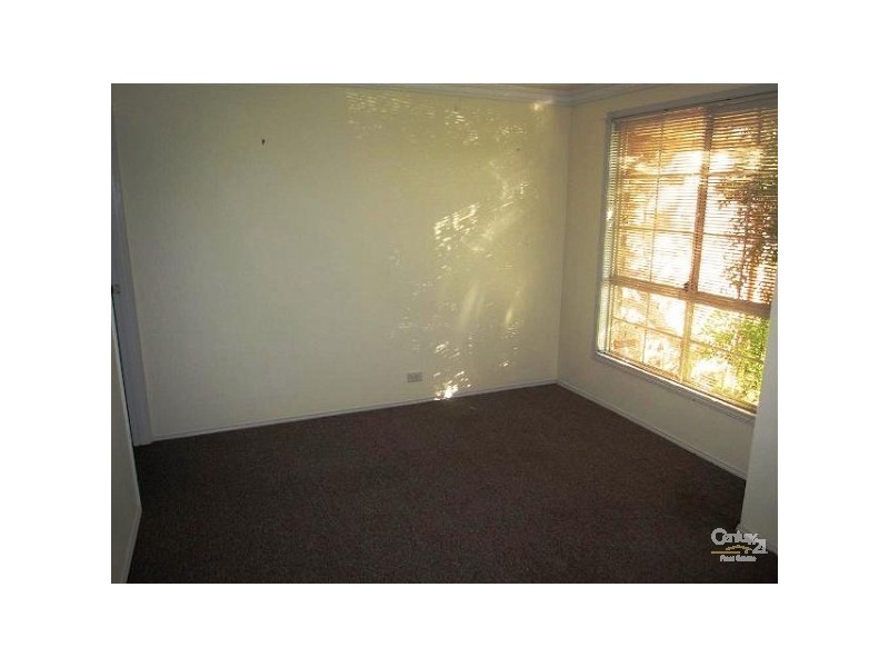 8 Jillak Close, Glenmore Park NSW 2745