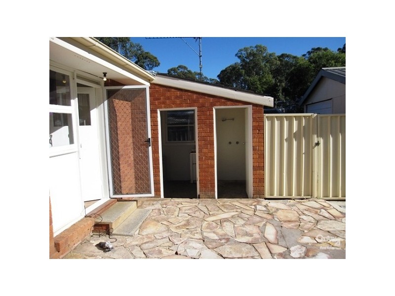 12 Cheltenahm Avenue, Cambridge Park NSW 2747