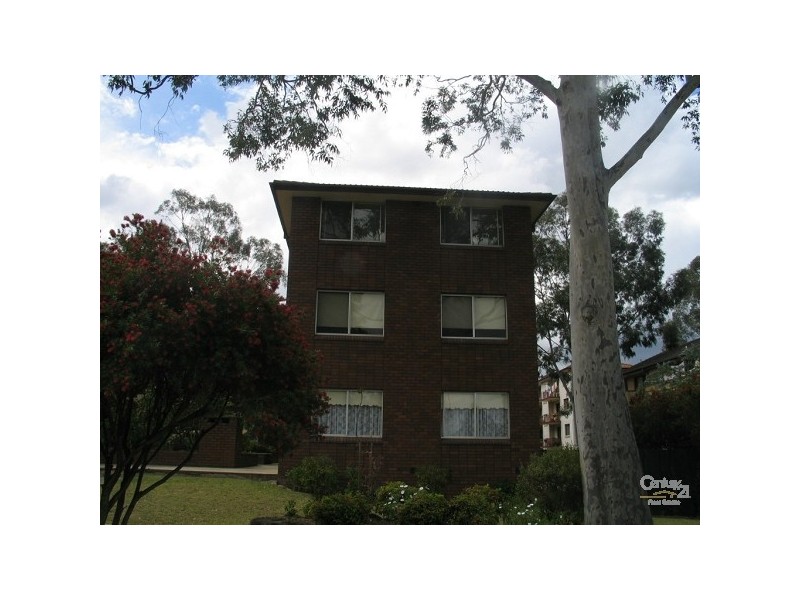 18/9-11 Santley Crescent, Kingswood NSW 2747
