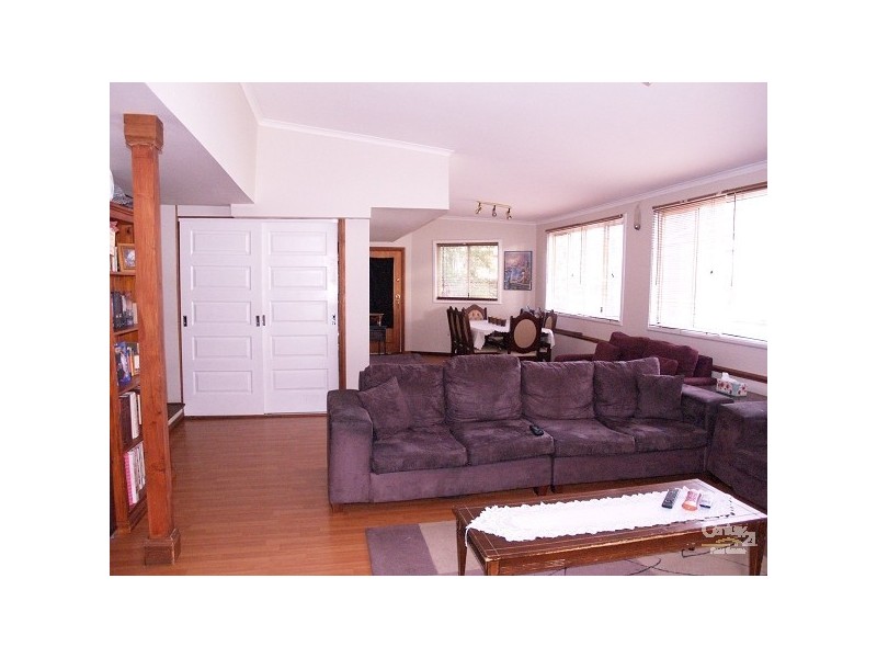 9 Goldmark Crescent, Cranebrook NSW 2749