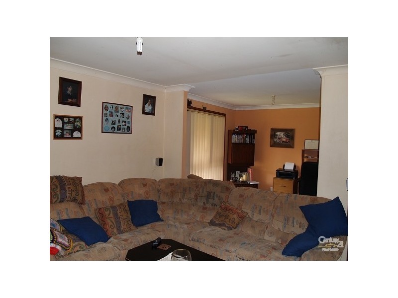 4 Mellfell Road, Cranebrook NSW 2749
