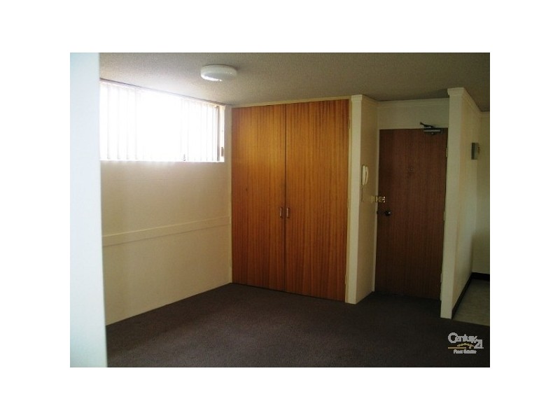 8C/9-19 York Road, Penrith NSW 2750