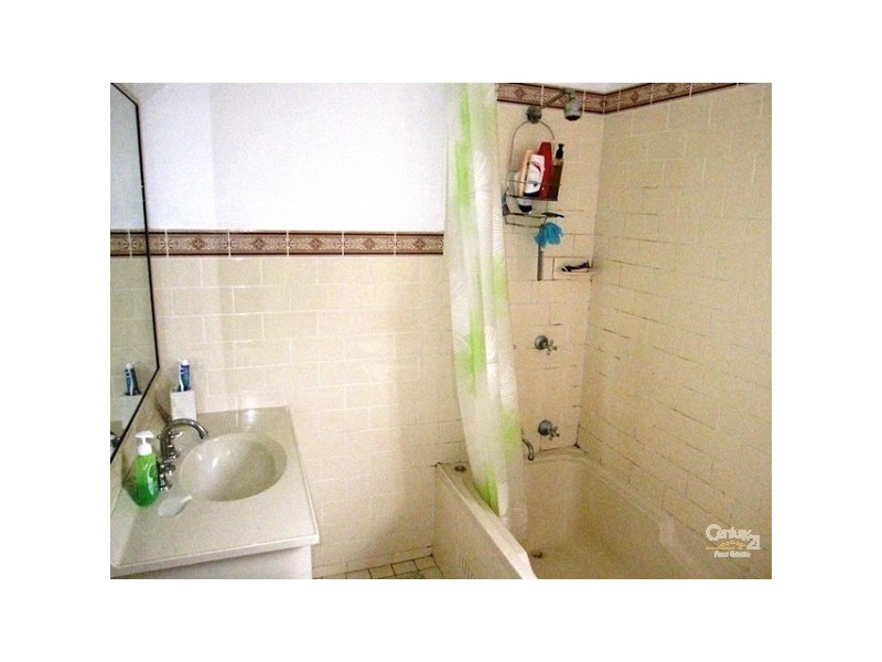 10/21 Castlereagh Street, Penrith NSW 2750