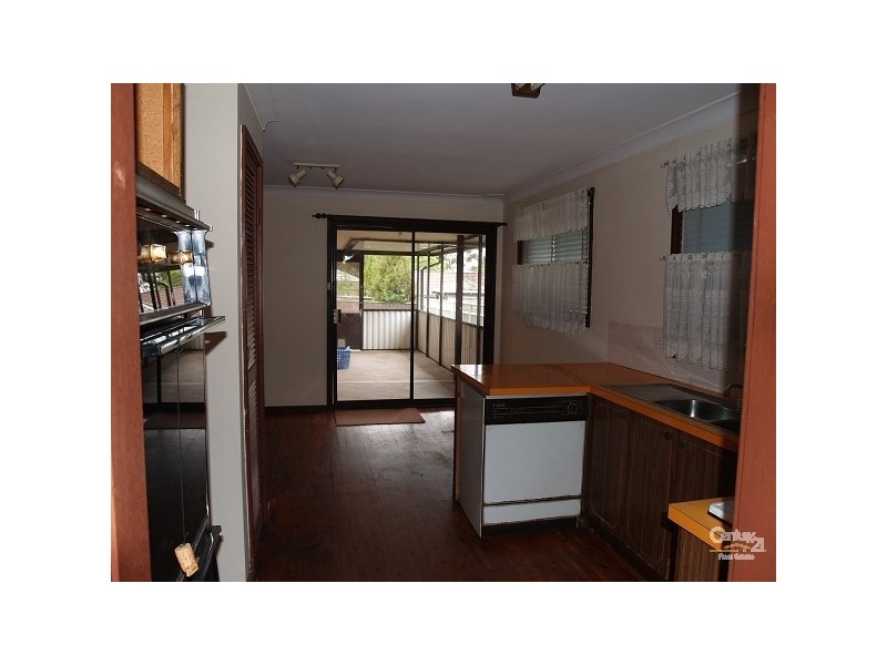 25 Little Street, Cambridge Park NSW 2747