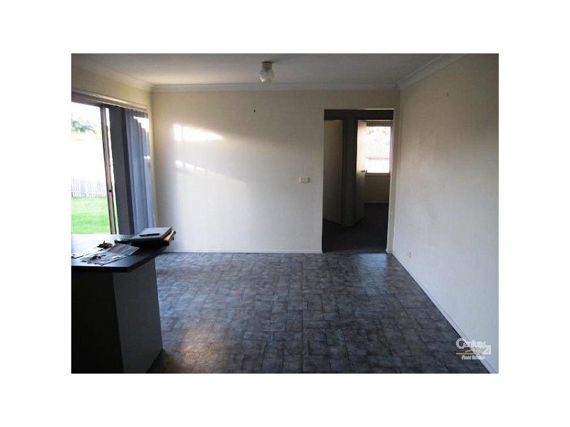 8 Jillak Place, Glenmore Park NSW 2745