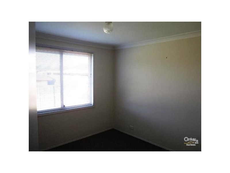 8 Jillak Place, Glenmore Park NSW 2745