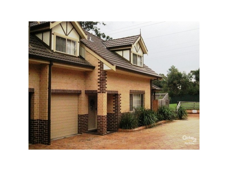 4/9 Barlow Street, Cambridge Park NSW 2747