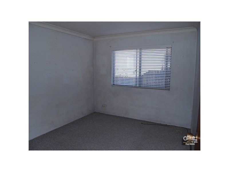 2/8 Macquarie Avenue, Penrith NSW 2750