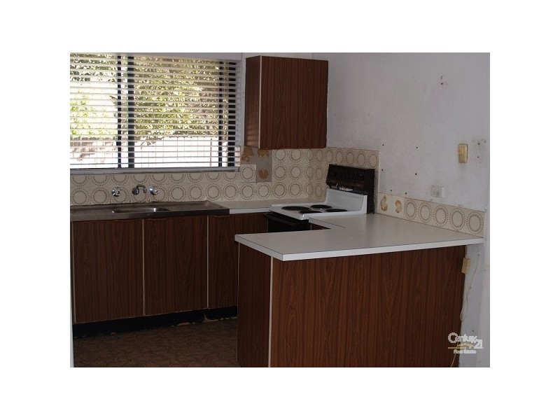 2/8 Macquarie Avenue, Penrith NSW 2750