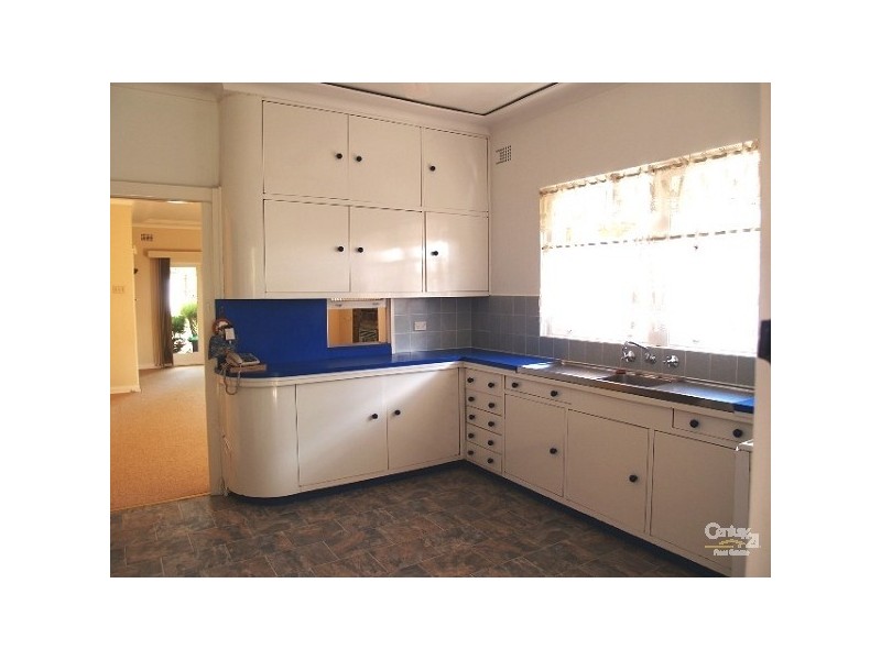 15 Jipp Street, Penrith NSW 2750