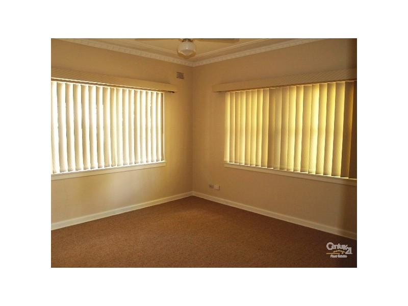 15 Jipp Street, Penrith NSW 2750