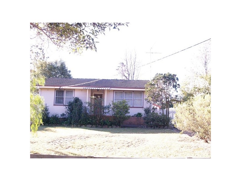 17 Butler Crescent, South Penrith NSW 2750