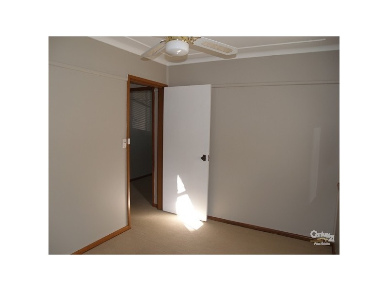 17 Butler Crescent, South Penrith NSW 2750