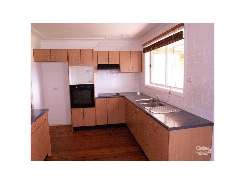 77 Glebe Place, Penrith NSW 2750