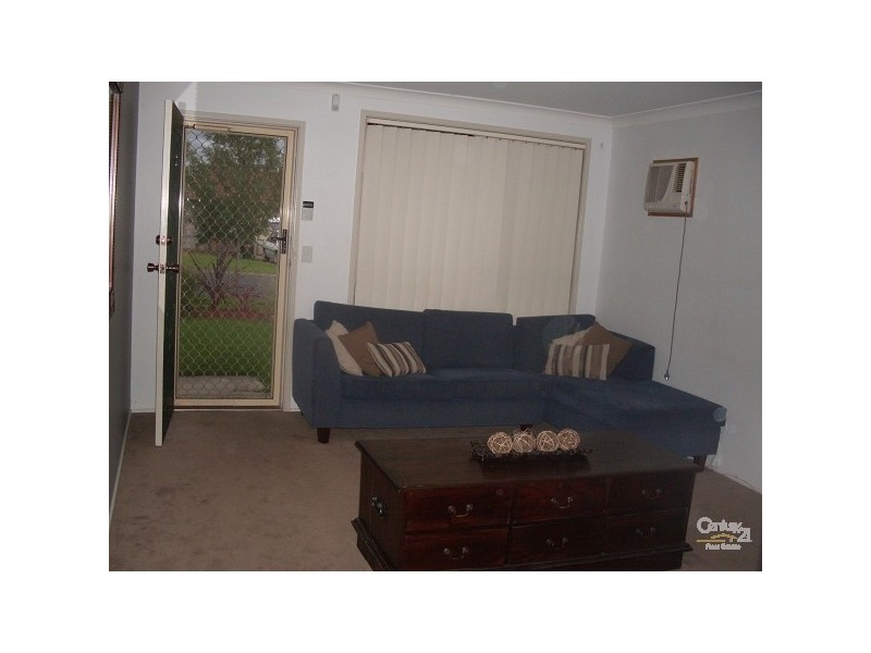 2/19 Tharkinna Close, Cranebrook NSW 2749