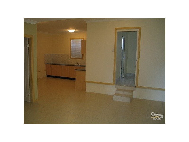 27 A  Besley Street, Cambridge Park NSW 2747