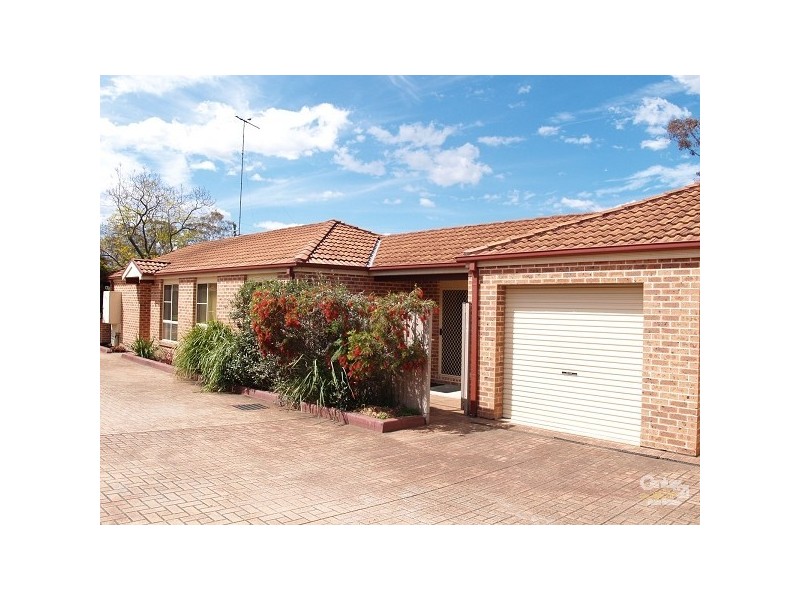 2/68 Joseph Street, Kingswood NSW 2747