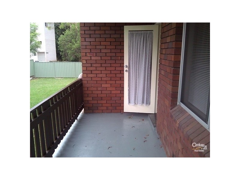 4/9-11 Santley Crescent, Kingswood NSW 2747