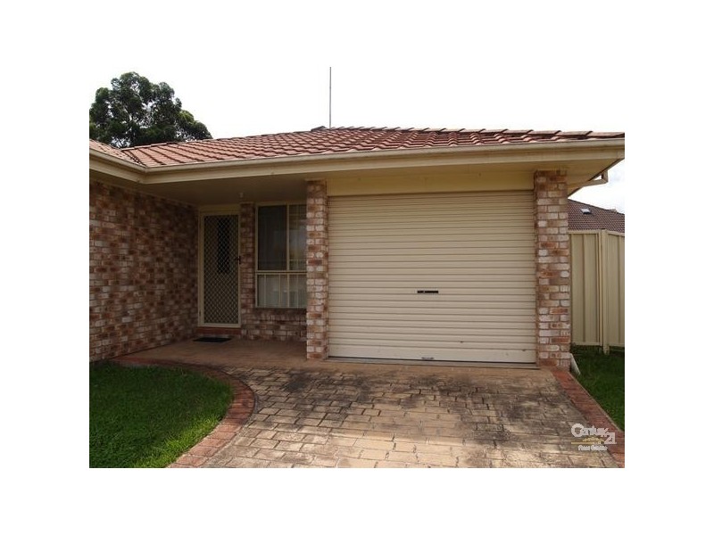 4 Lang Place, Glenmore Park NSW 2745