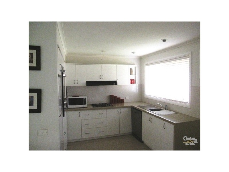 6 Dianella Place, Orchard Hills NSW 2748