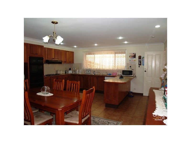 16 Christie Street, South Penrith NSW 2750