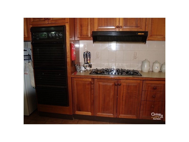 16 Christie Street, South Penrith NSW 2750