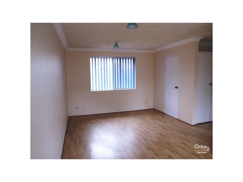 12/20 The Crescent, Penrith NSW 2750