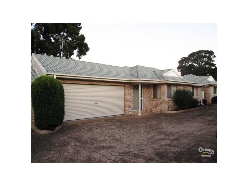 2/72 Brisbane Street, Oxley Park NSW 2760