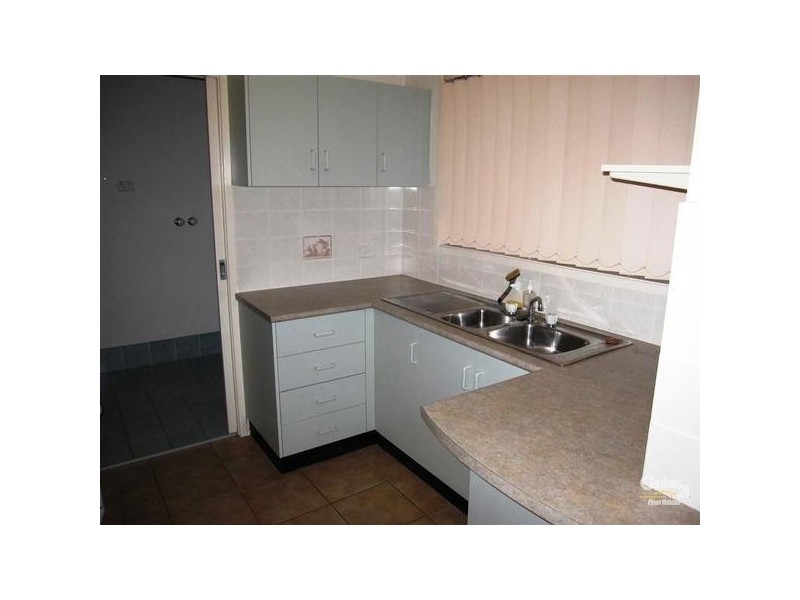 2/72 Brisbane Street, Oxley Park NSW 2760