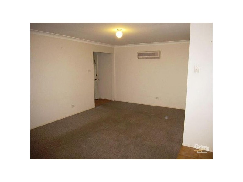 2/72 Brisbane Street, Oxley Park NSW 2760