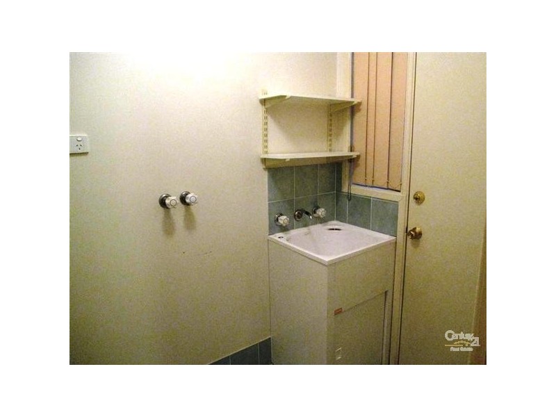 2/72 Brisbane Street, Oxley Park NSW 2760